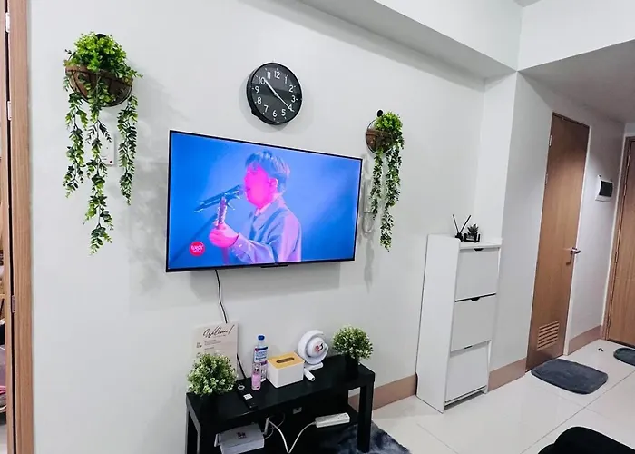 1 Bedroom With Balcony At Shore 3 Residences Located Mall Of Pasay Апартаменты Манила
