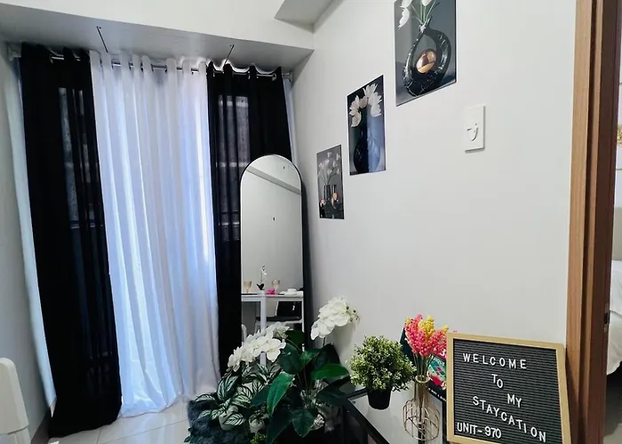 1 Bedroom With Balcony At Shore 3 Residences Located Mall Of Pasay Апартаменты *